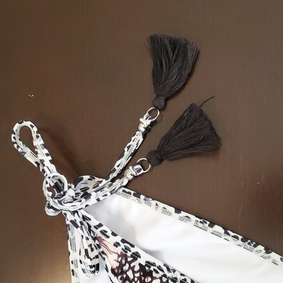 Venus size 10 string tie bikini bottoms with black tassles - Picture 3 of 7